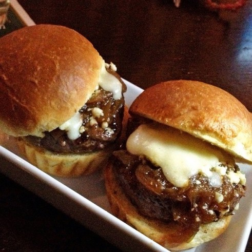 mini bottle room burgers